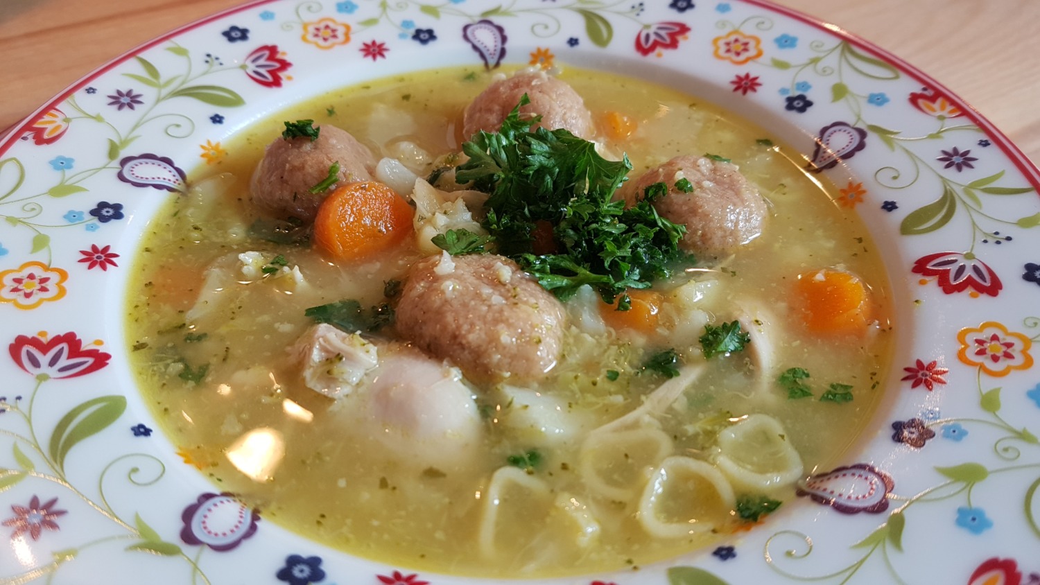 Opa Adolfs QuerdurchdenGarten Suppe mit Zwieback